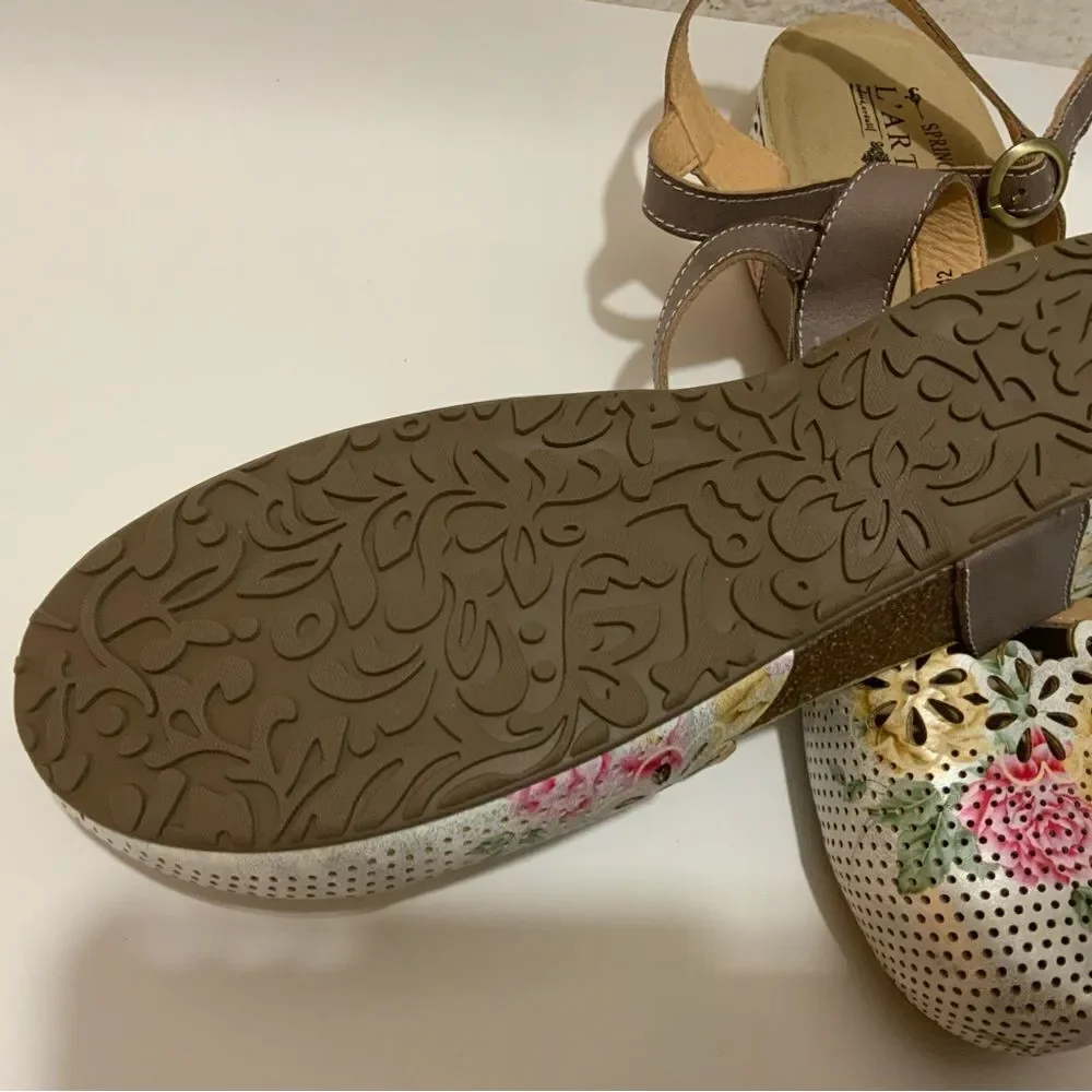 NWOT L’Artiste Leather Shoes AAHNA  flower cutout design size 42 (10.5 /11) - Picture 7 of 16